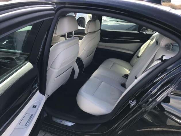 BMW Řada 7 3,0   xDrive M-paket
