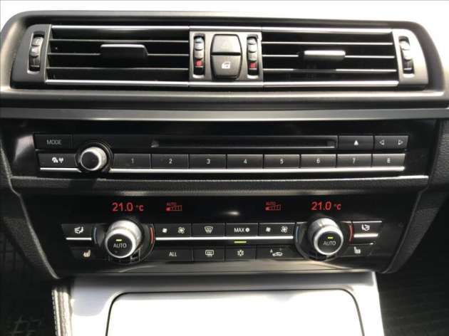 BMW Řada 5 3,0