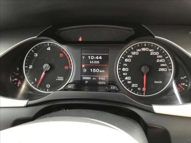 Audi A4 2,7
