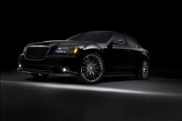 Chrysler 300C John Varvatos představen