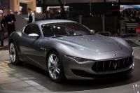 Maserati Alfieri by mohl být nabízen s motory V6 twin-turbo