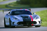 Dodge Viper ACR pro rok 2016 se bude vyrábět ručně